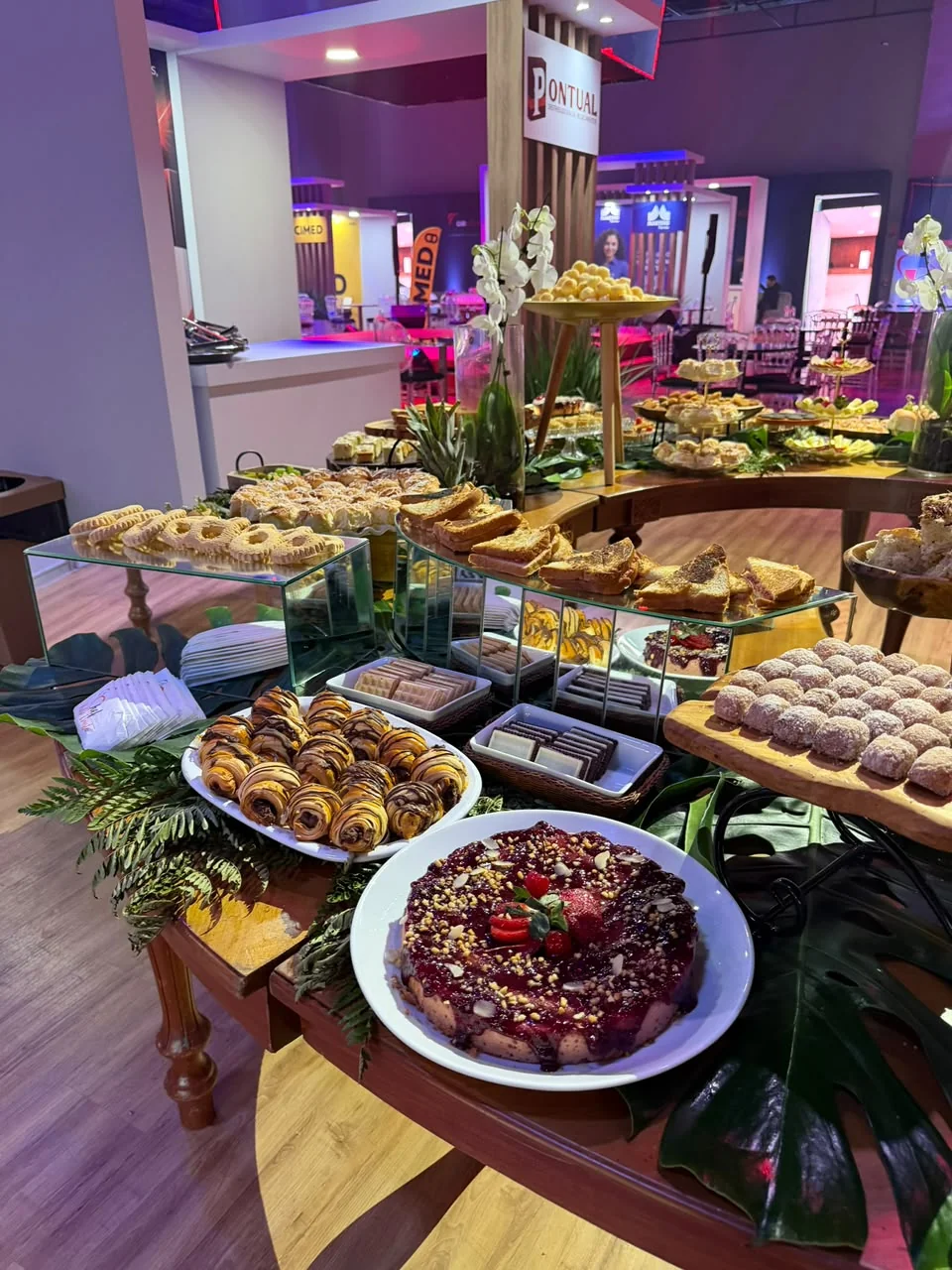 Buffet do CB Connection montado no evento