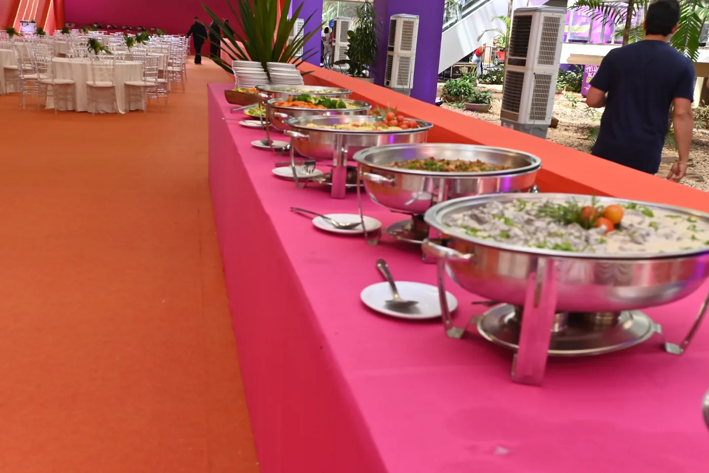 Mesa montada no evento corporativo